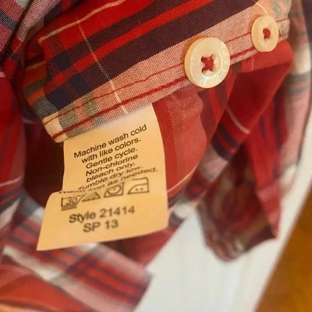 J. Crew Men’s plaid Long Sleeved Button-up shirt
